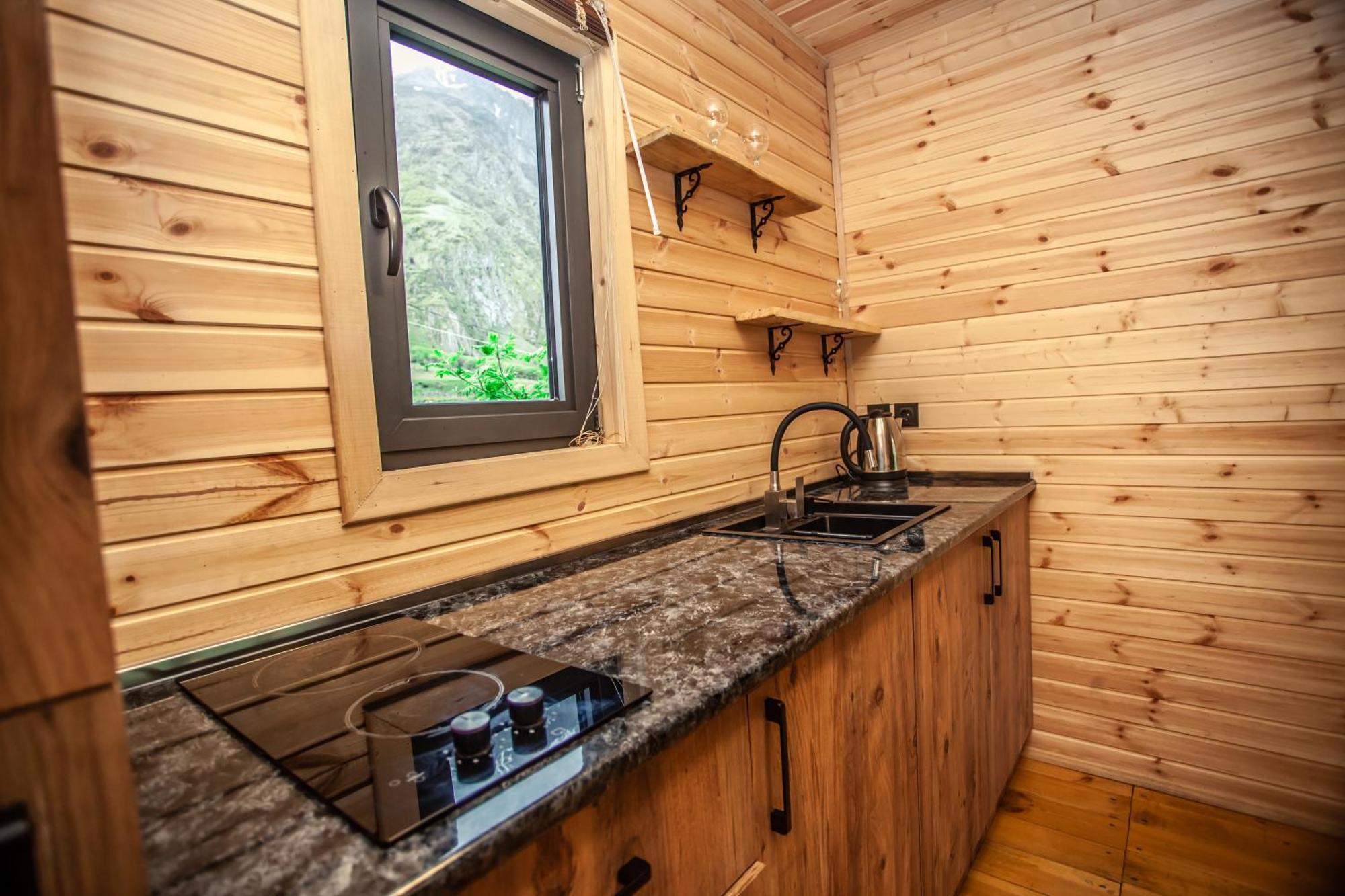Sunset Cottage Kazbegi ภายนอก รูปภาพ
